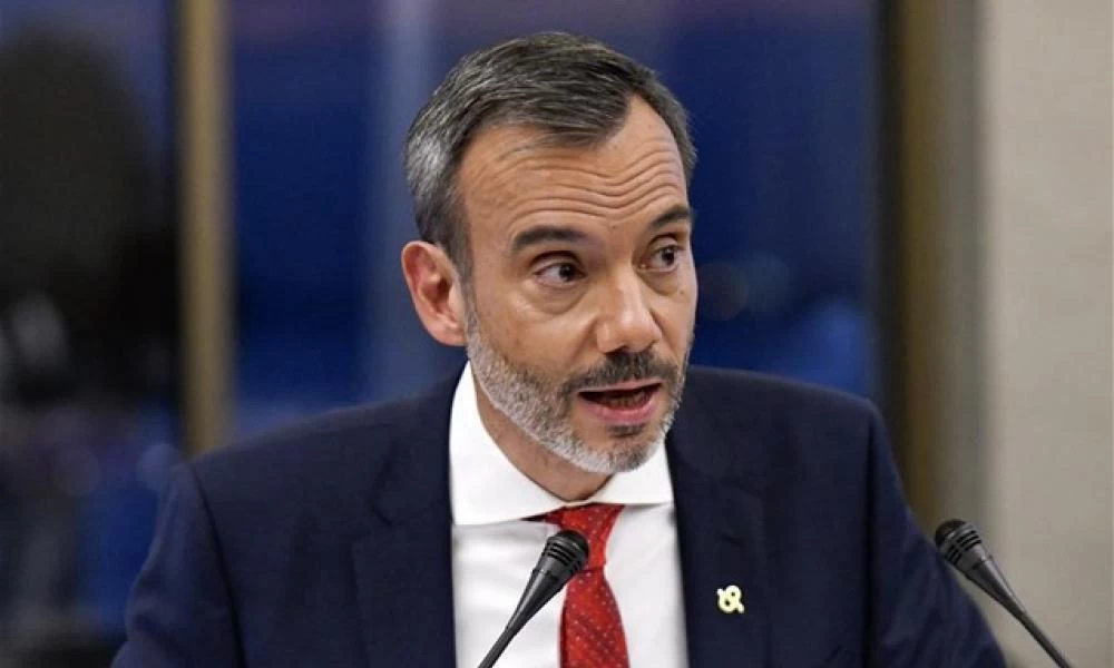 Δήμαρχος Θεσσαλονίκης: Έκκληση για περισσότερους εμβολιασμούς-Αύξηση 20% στα κρούσματα την τελευταία βδομάδα